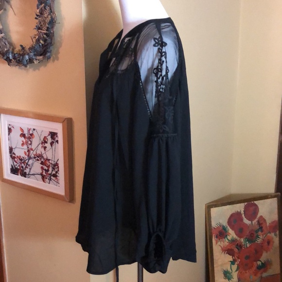 Romantic Boutique Size X-Large Embroidered Netting Tie-Neck WitchyCore $170 NEW - Picture 6 of 15